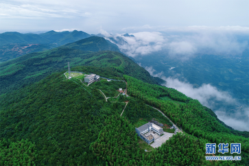 建設在高山上的金沙國家大氣本底站（圖片來源：新華社）