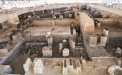 浙江紹興稽中遺址發現的戰國與漢代建筑基址遺跡。