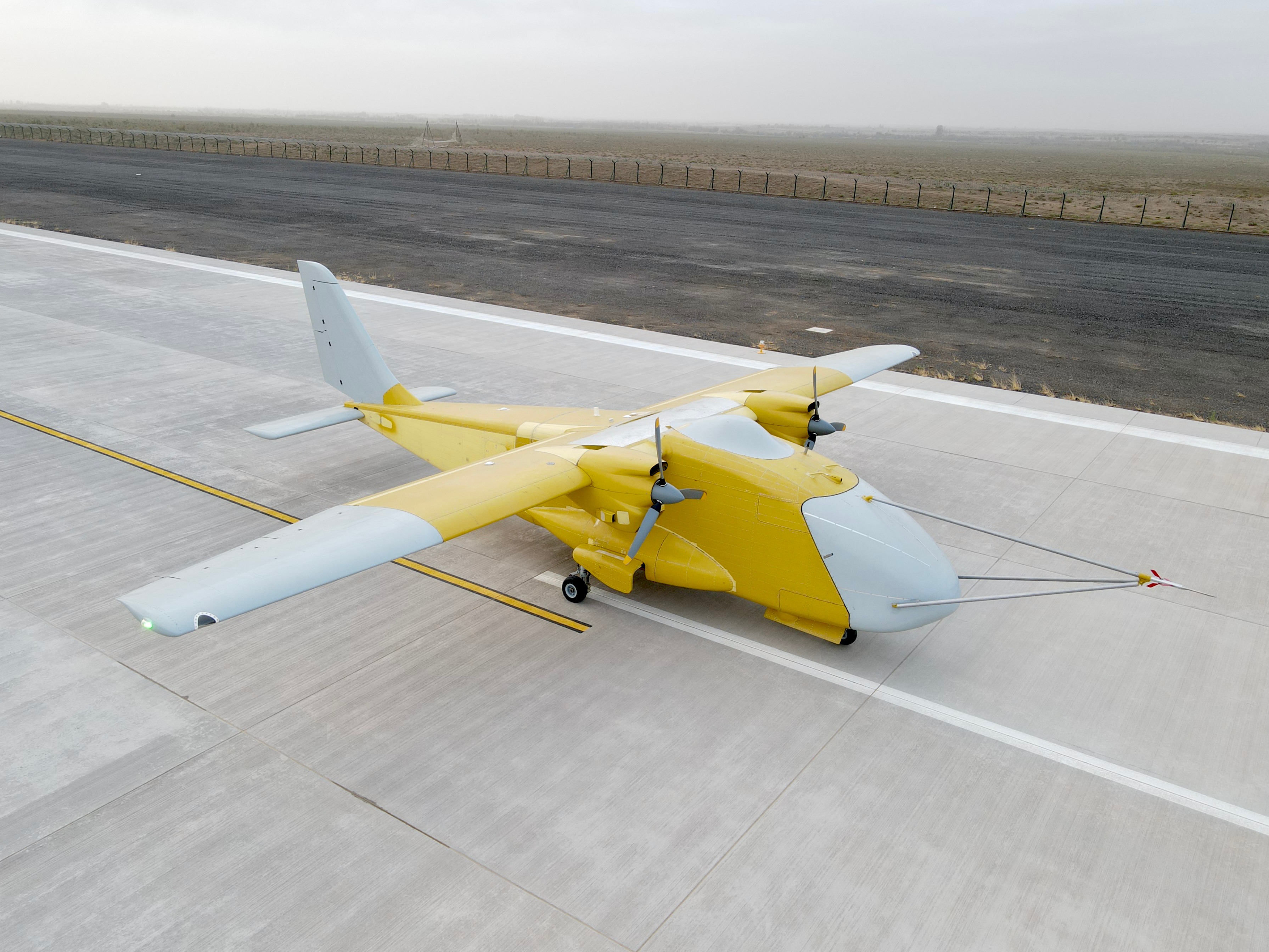 送货无人机要来了？彩虹-YH1000无人物流机首飞成功--科普中国--人民网