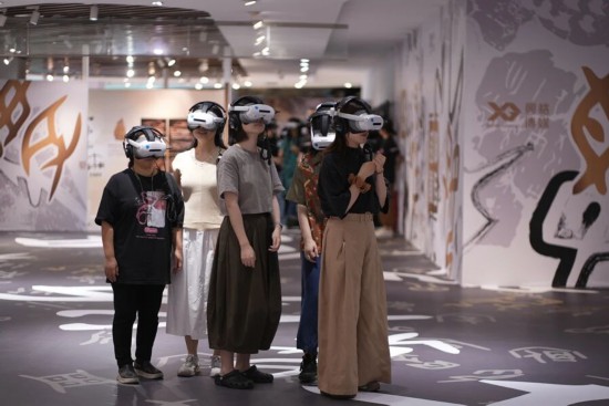 沉浸式大空間VR秀正成為文旅“新秀”。(受訪方供圖)