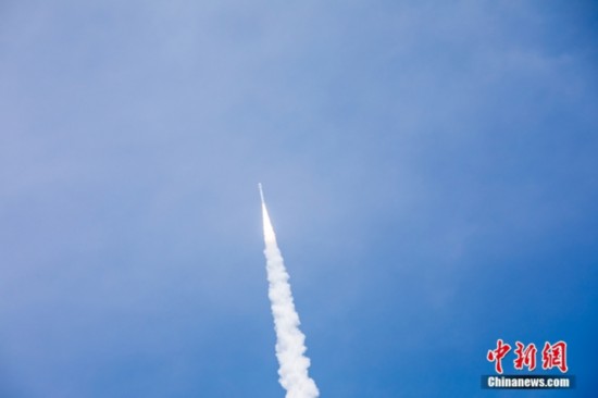 北京時間2月3日11時6分，中國太原衛星發射中心在廣東陽江附近海域使用捷龍三號運載火箭，成功將DROL衛星、智星二號A星、東方慧眼髙分01星、威海壹號01~02星、星時代-18~20星以及NEXSAT-1衛星共9顆衛星發射升空，衛星順利進入預定軌道，發射任務獲得圓滿成功。此次任務是捷龍三號運載火箭的第3次飛行。安迪 攝
