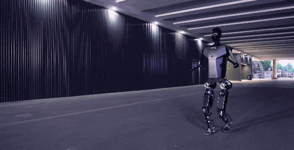 人形机器人进厂“打工”！离走进生活还有多远？
