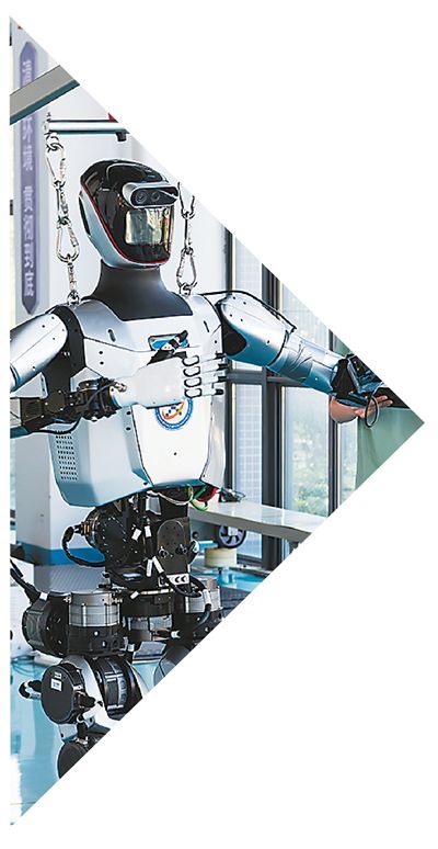 福建（泉州）先進制造技術研究院內正待調試的智能服務型機器人。新華社記者 魏培全攝