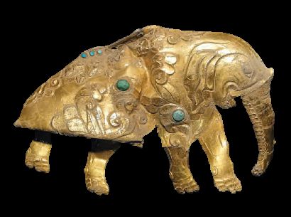 血渭一號墓出土的鑲綠鬆石金象飾片(中國社科院考古所供圖)