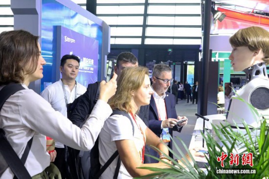 中新社记者 胡丰盛 摄