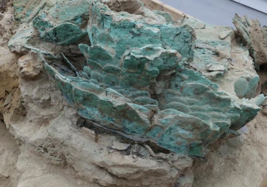 铜甲原始状态。（中国社科院供图）