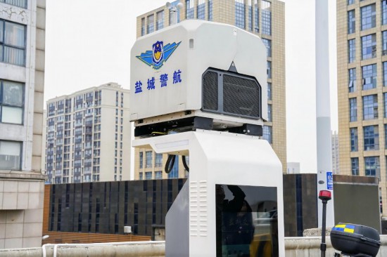 部署在盐城高架上的大疆机场。（受访者供图）